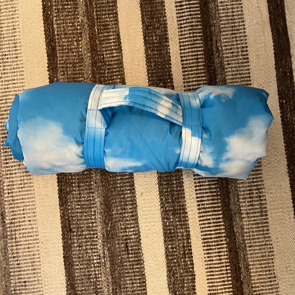 Baggu cloud picnic blanket